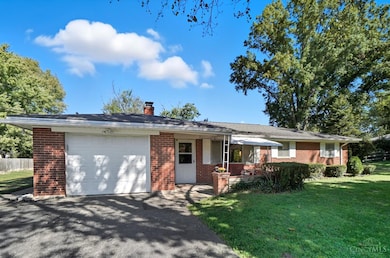 580 Lang Rd, Cincinnati, OH 45244 - photo 2