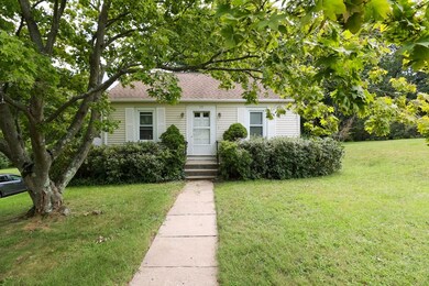 111 Chester St, West Springfield, MA 01089 - photo 2