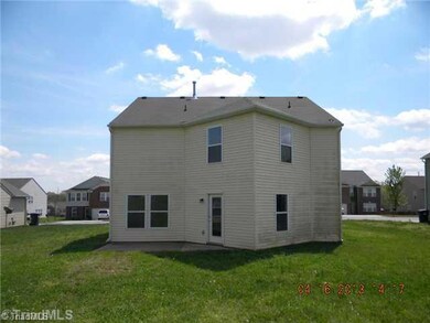 176 Boiling Brook Dr, Statesville, NC 28625 - photo 2