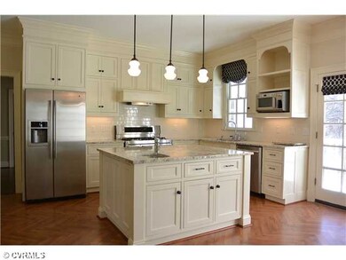 Kitchen - Kitchen with granite counters, 5 burner 
