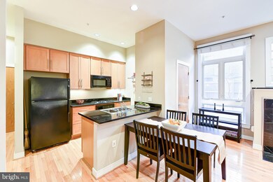 2363 Champlain St NW unit 6, Washington, DC 20009 - photo 5