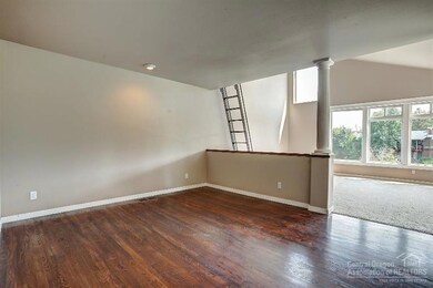 unlisted-address, Bend, OR 97701 - photo 4