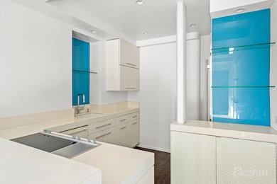 400 E 52nd St unit 14G, New York, NY 10022 - photo 4