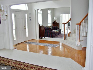 9 Maple Glen Ct, Swedesboro, NJ 08085 - photo 3