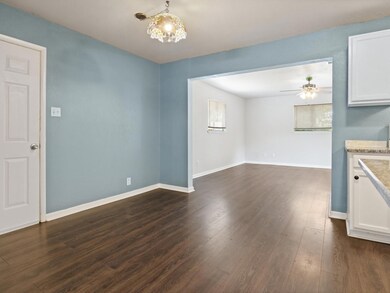 744 Betty Ln, Hurst, TX 76053 - photo 7