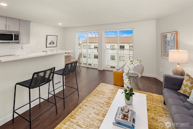 Harbor Place Condominium unit A502, Seattle, WA 98126 - photo 2