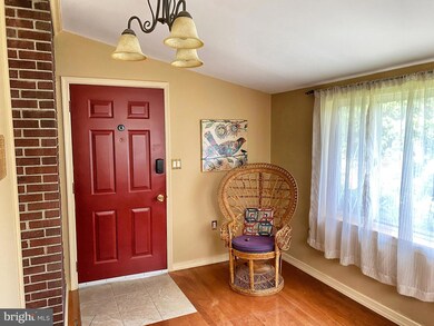 114 W Stone Aly, Alburtis, PA 18011 - photo 4