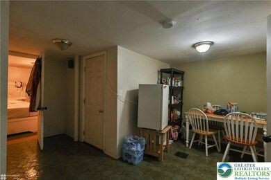 427 N 5th St, Allentown, PA 18102 - photo 7