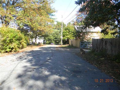 63 Benefit St, Warwick, RI 02886 - photo 4