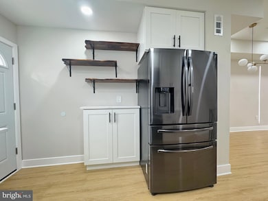 2426 S Juniper St, Philadelphia, PA 19148 - photo 7