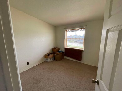 614 Boyce Ave, Alamogordo, NM 88310 - photo 7