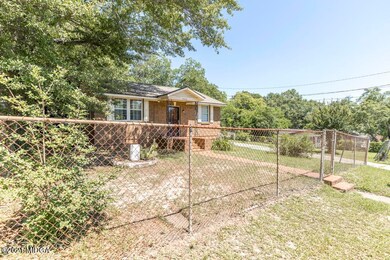 1738 Eveline Ave 1