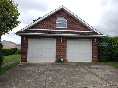 894 Roosevelt St, Hazleton, PA 18202 - photo 3