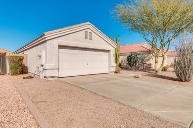 906 E Monterey St, Chandler, AZ 85225 - photo 2