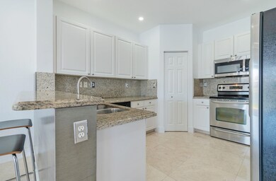 11180 NW 73rd St, Doral, FL 33178 - photo 7