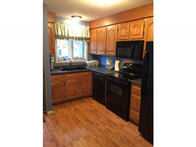 46 Shelburne Rd, Merrimack, NH 03054 - photo 4