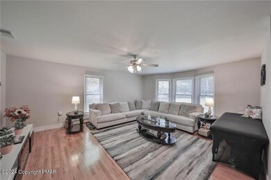 3337 William Cir, Slatington, PA 18080 - photo 7