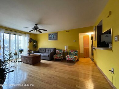 4199 Amboy Rd unit 6B, Staten Island, NY 10308 - photo 2
