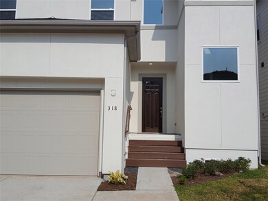 318 Yale Oaks Ln, Houston, TX 77091 - photo 2