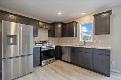 1173 Dove Ln, Milford, IN 46542 - photo 5