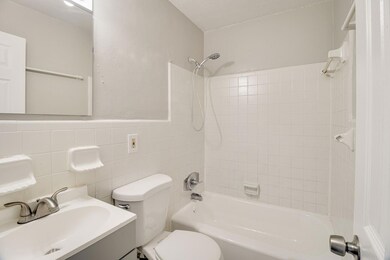 Pine Ridge Apartments - Cocoa Beach-10