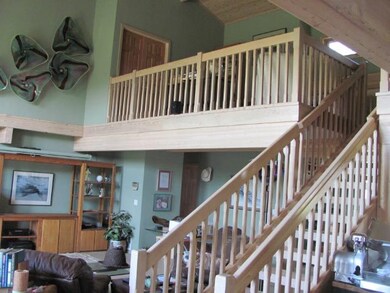 stairs/loft