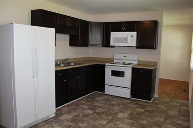 500 Dogwood Ln, Jacksonville, NC 28540 - photo 6