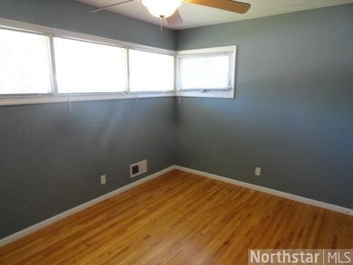 8139 Dupont Ave S, Bloomington, MN 55420 - photo 6