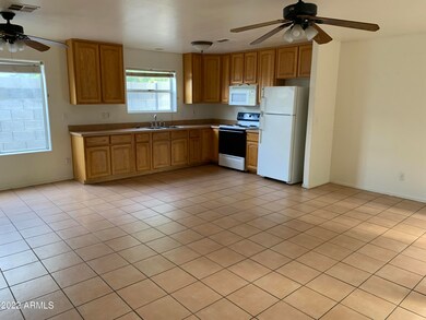 308 N Washington St unit B, Chandler, AZ 85225 - photo 3