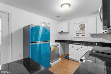 1504 Taylor Ave unit B, Parkville, MD 21234 - photo 5