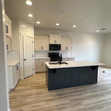 RWE 82 Kitchen