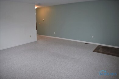 1104 Erie Ct unit 1104, Woodville, OH 43469 - photo 3