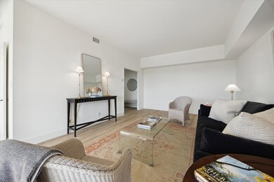 The Spires unit 1905, Houston, TX 77030 - photo 3