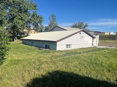 603 6th Ave N, Wolf Point, MT 59201 - photo 2