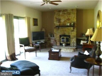 841 Cox Rd, Moorestown, NJ 08057 - photo 3