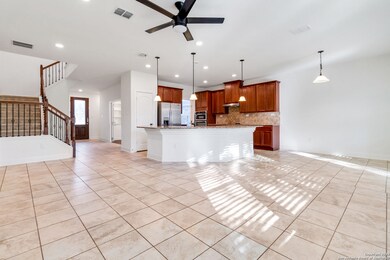 11120 Hill Top Bend, Helotes, TX 78023 - photo 4