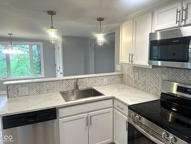 410 S 25th Ave, Beech Grove, IN 46107 - photo 7