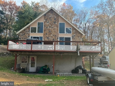 1751 Running Deer Dr, Auburn, PA 17922 - photo 2