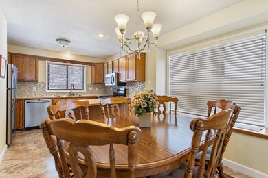 124 Parkside Dr, Zeeland (11 of 25)