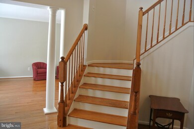 11506 Pebblecreek Dr, Lutherville Timonium, MD 21093 - photo 3