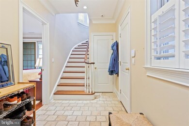 114 Exeter Rd unit 2, Devon, PA 19333 - photo 2