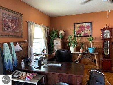 218 E Saginaw St, Au Gres, MI 48703 - photo 6