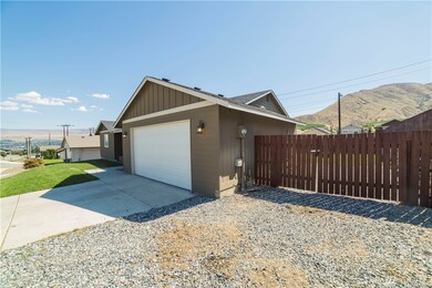 2123 Citation Loop, Wenatchee, WA 98801 - photo 2