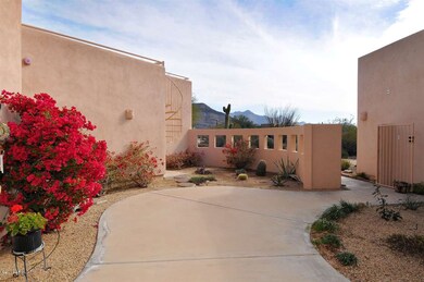 005_Courtyard