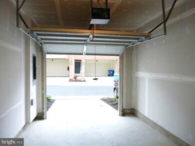 23210 Shaws Tavern Ct unit 2226, Clarksburg, MD 20871 - photo 7