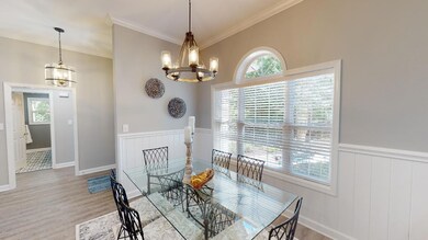 145-Godfrey-Lane-dinning-room