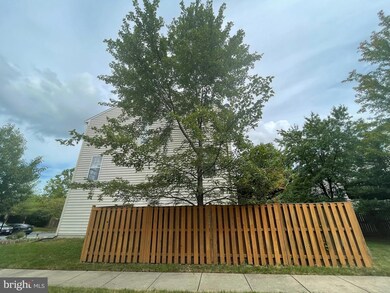 13511 Bannacker Place, Herndon, VA 20171 - photo 3