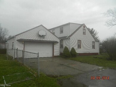 4507 Sumner St, Sheffield Village, OH 44054 - photo 4