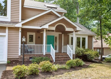 View of front facade with a porch