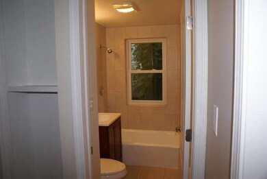 1929 Marshall Pkwy, Waukegan, IL 60085 - photo 5